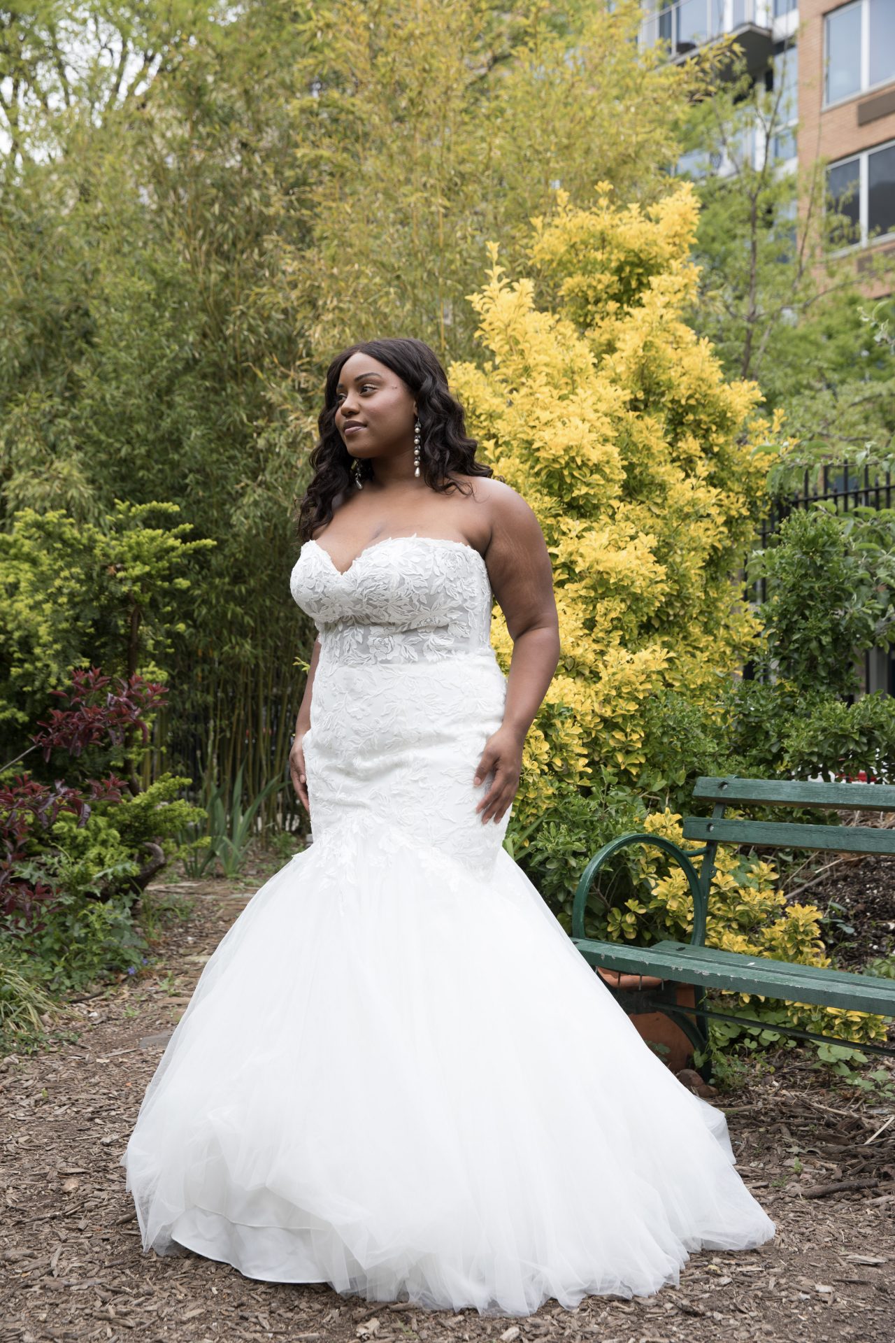Våbenstilstand toksicitet erotisk Plus Size Wedding Gowns | GSB | Bridal Shop West Midlands